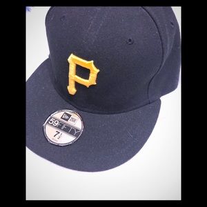 New Era Pittsburgh Pirates Fitted Cap Size 7 1/2